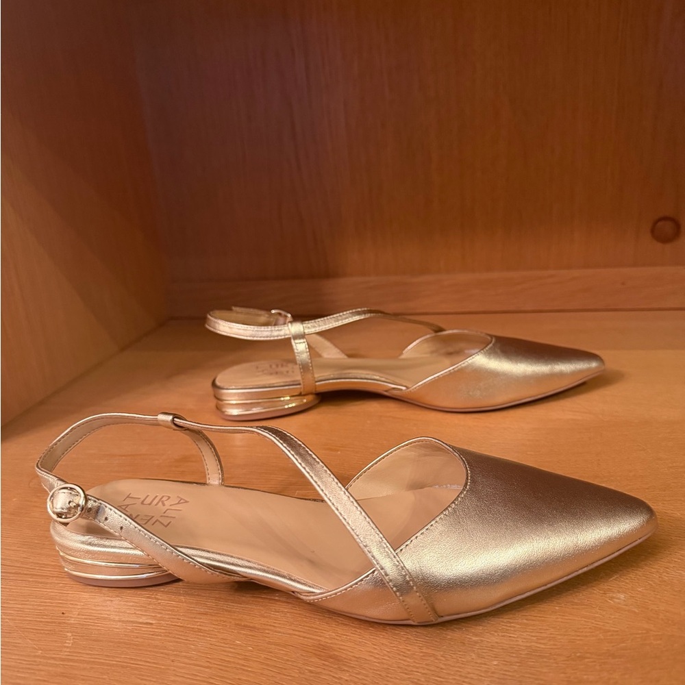 Naturalizer Metallic Gold Pointed Toe Slingback Flats Size 7.5 M